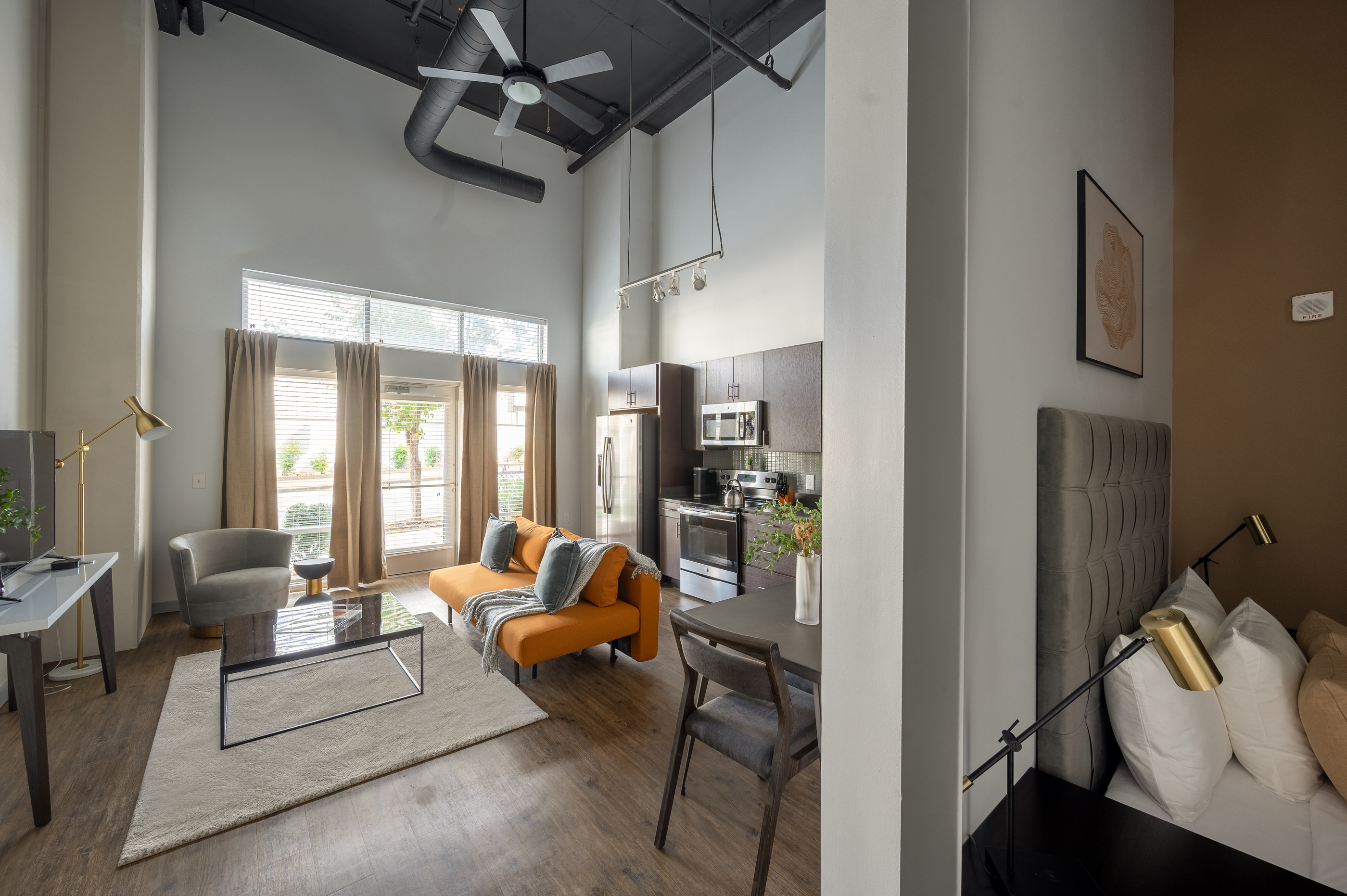 Placemakr Music Row Nashville Apartmenthotel & extended stays.